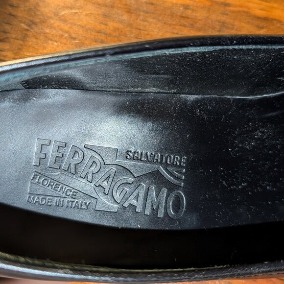 Salvatore Ferragamo Black Leather Men Loafers main image 4